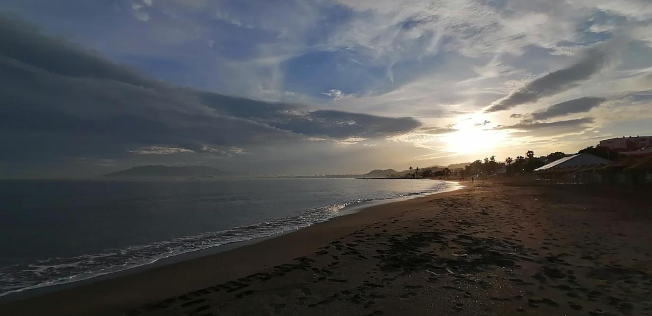 Апартаменты El Palo Cosy, 200 M From The Beach Малага Экстерьер фото
